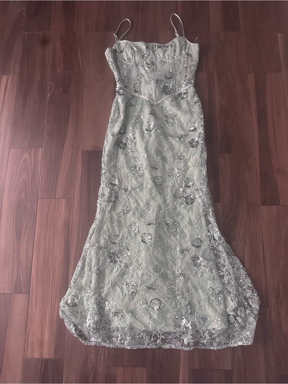 HOUSE OF CB
Naima Jade Hand
Beaded Dress Jade Size - L (reg cup a-c) - Picture 7 of 11
